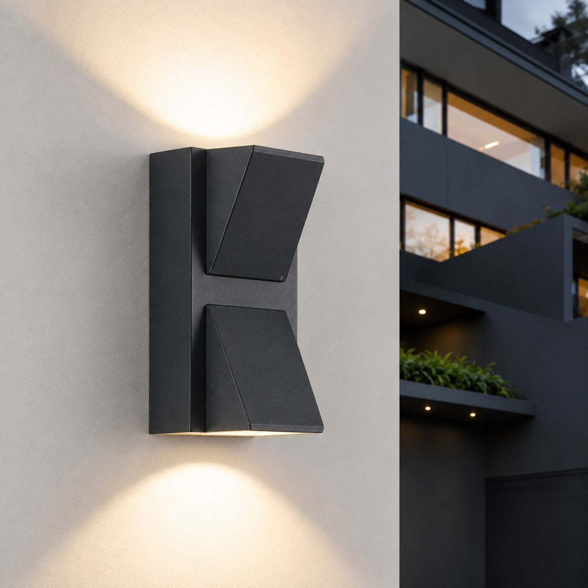 Aplique de Pared Compacto 14.5×8cm | RVZ-180