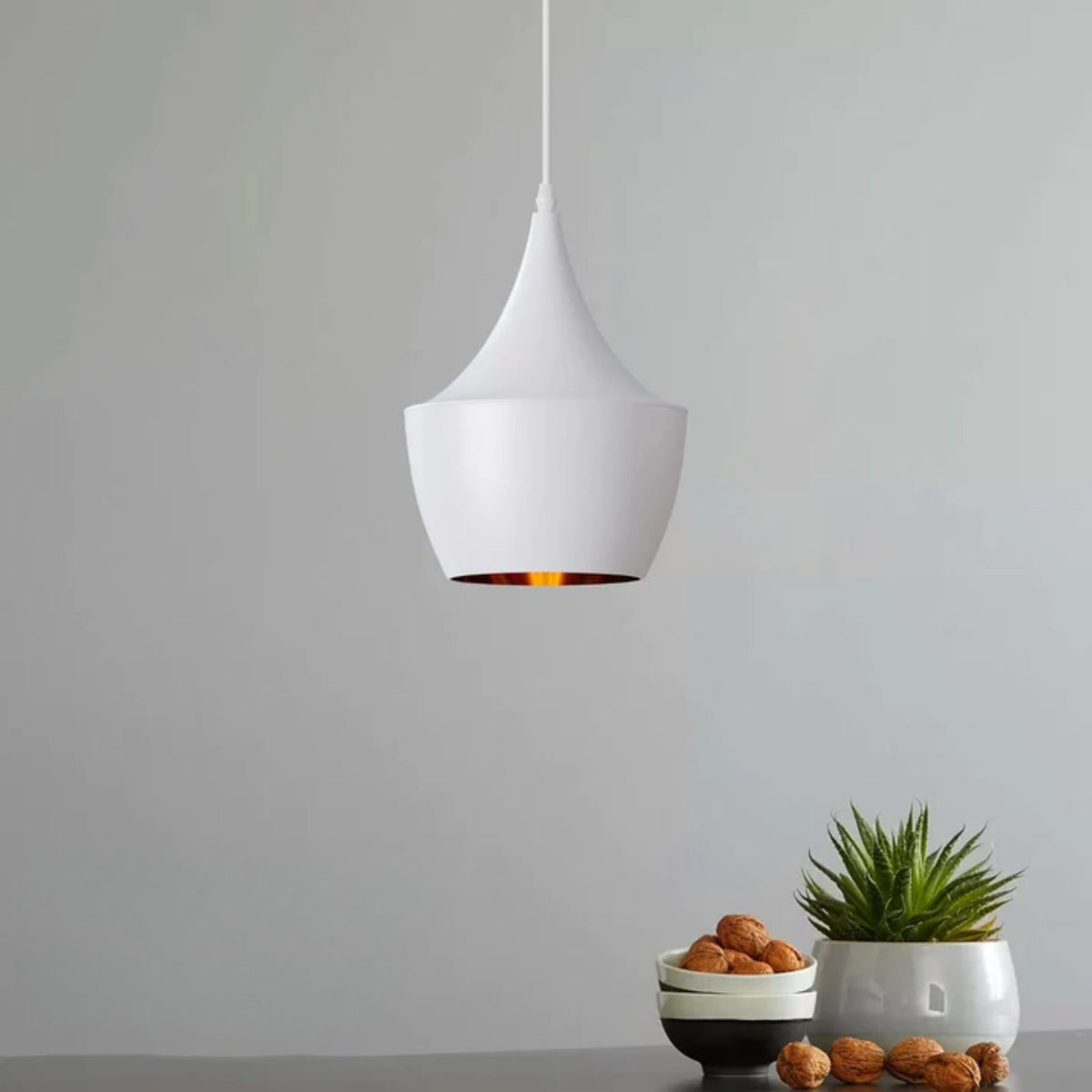 Colgante Cono Blanco 23x30cm | RVZ-220